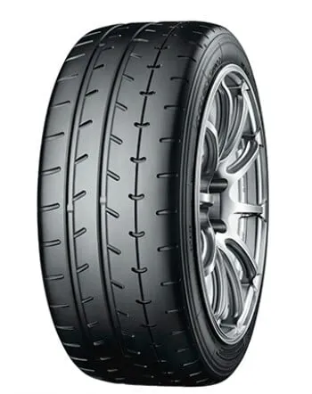 Pneu YOKOHAMA ADVAN A052 215/45R17 91W