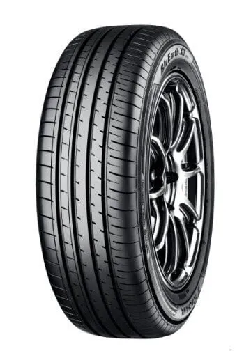 Pneu YOKOHAMA BLUEARTH-XT AE61 225/65R17 102 H
